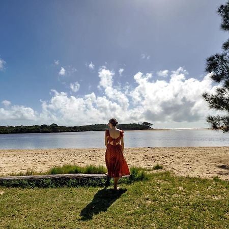 Villa Currimundi Beach House, Walk To Lake & Beach Kawana Waters Exterior foto